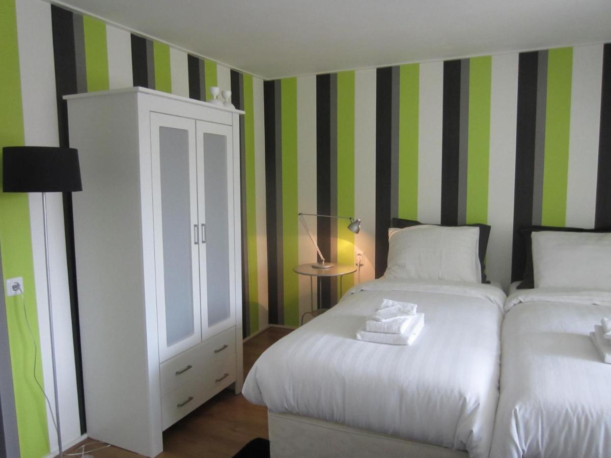 B&B De Gouden Vlo Donkerbroek Ngoại thất bức ảnh